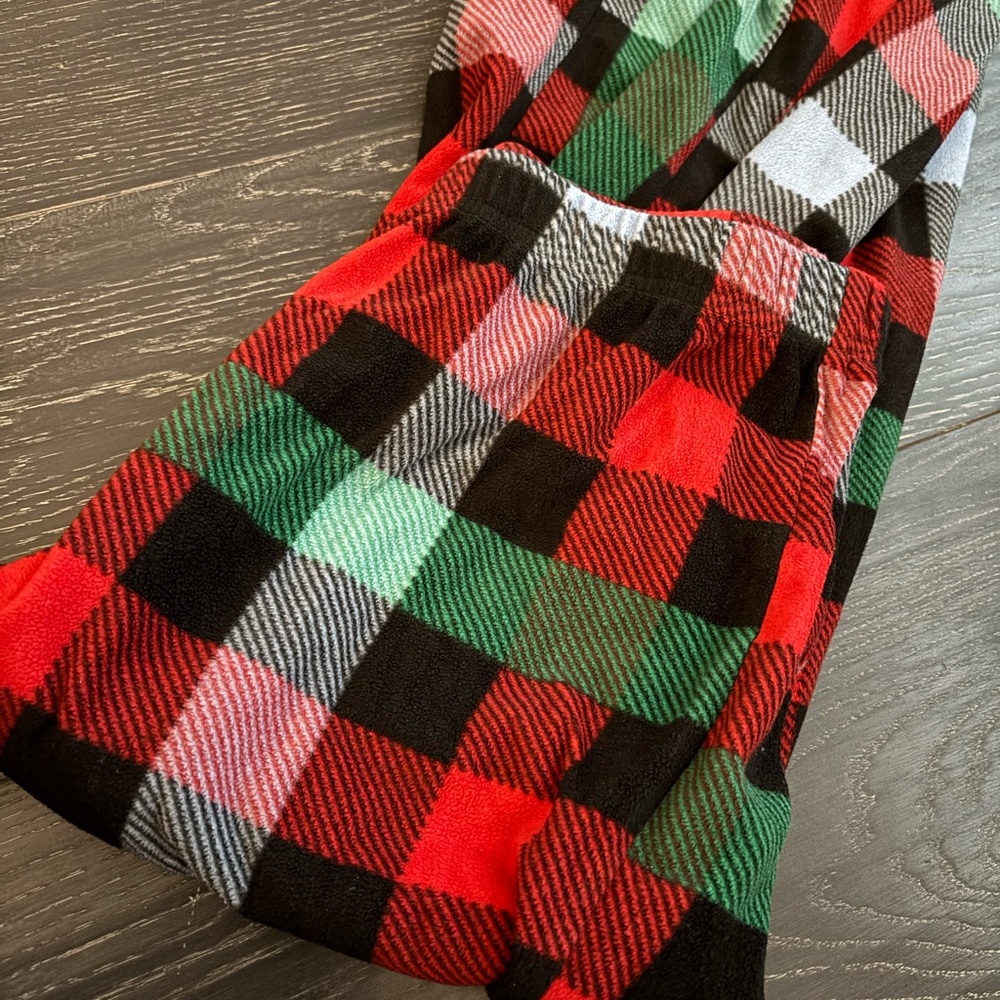 PacSun Red Green Black Plaid Kids Pajama Bottoms